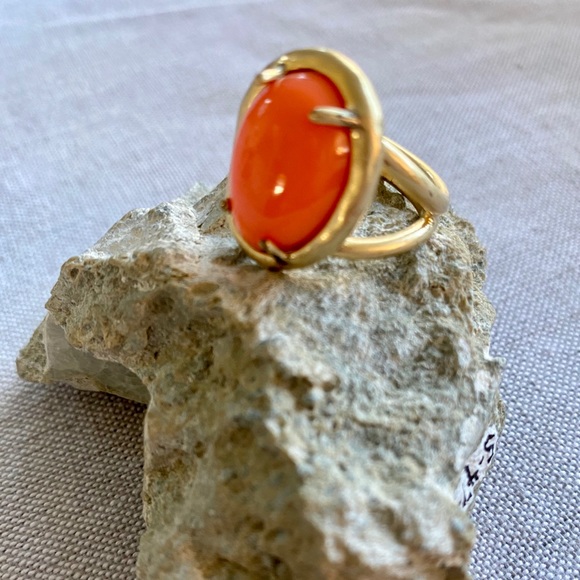 Ring size 7 - Picture 2 of 3